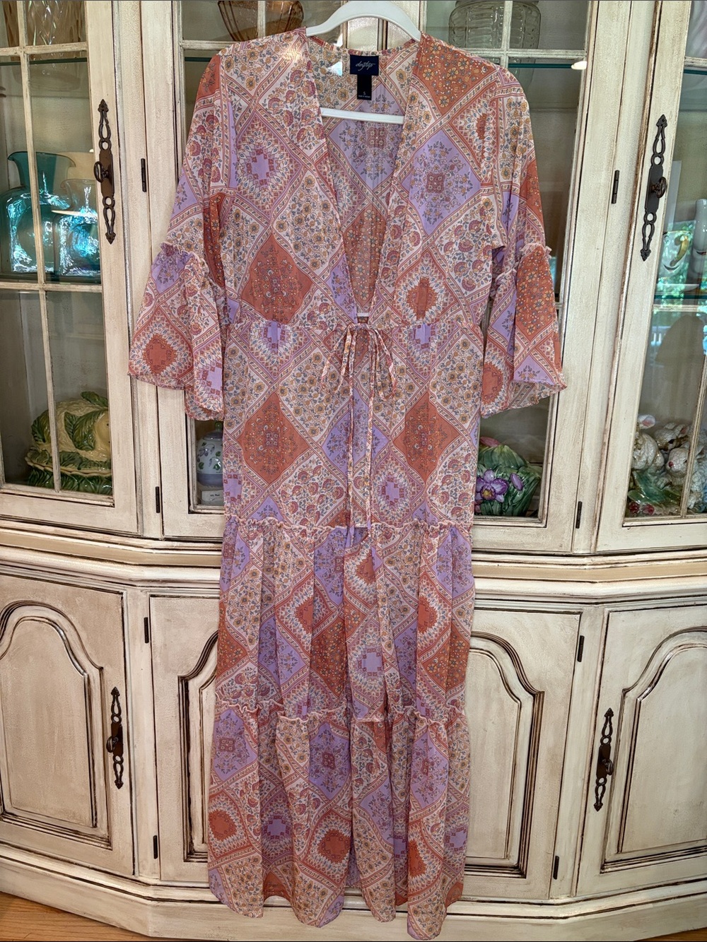 EUC Daytrip Paisley Duster in Beige, Lavender, and Rust